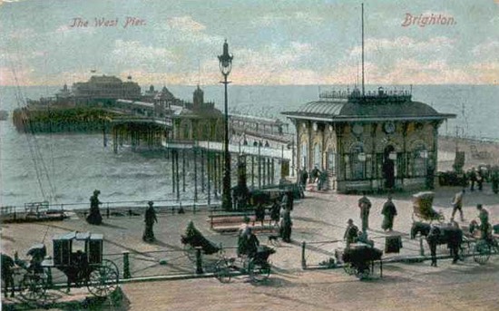 West Pier v roce 1900