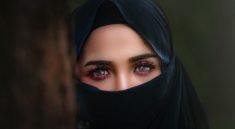 dívka v hidžábu