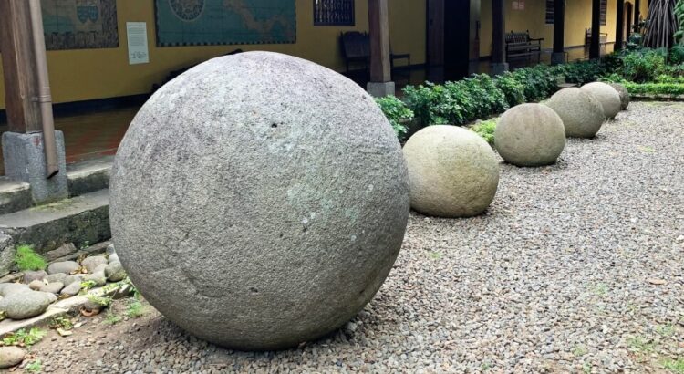 Kamenné koule v Kostarice
