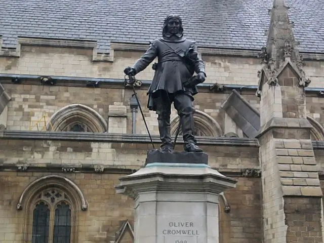 Socha Cromwella ve Westminsteru