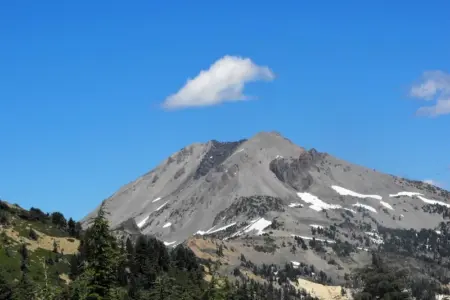 Nejvyšší hora Lassen Peak