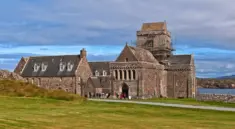 Klášter na ostrově Iona