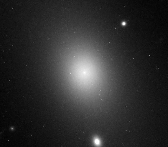 Galaxie IC 1101